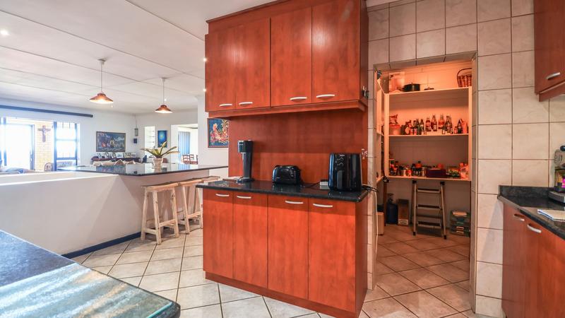 5 Bedroom Property for Sale in Dana Bay Western Cape